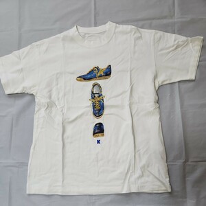 Karl Helmut. カールヘルム 　スニーカーTシャツ