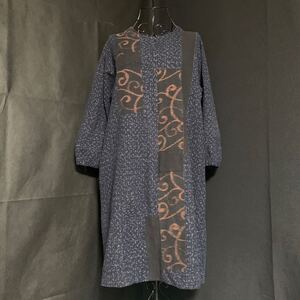 ☆彩藍 さいあい ワンピース 長袖 藍染 生地 刺し子 リメイク素材 ハンドメイド 古布 型染め 絣 手作り パッチワーク カスリ かすり (9882)