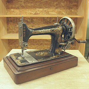 Singer Model39 1899 Hand Drive Sewing Machine Antique