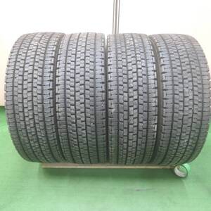 *送料無料* バリ溝！22年！9.5分以上★トラック タイヤ 245/70R19.5 136/134J スタッドレス ブリヂストン W999 19.5インチ★4042409KMスタ