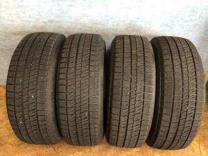 　ブリヂストンBLIZZAK VRX2 205/60R16 2022年製 スタッドレスタイヤ４本セット