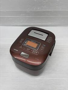 ◇TOSHIBA／RC-10VXE4／真空圧力かまど炊き／5.5合炊き／通電確認済み 動作品／中古品／2016年式／GI-1752