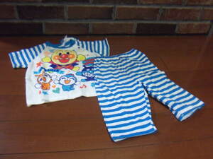 新品　アンパンマン　パジャマ　肩ぼたん有り　サイズ80　ブルー　しま　198円発送可　切手可