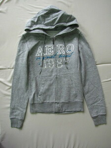 F700＊【Aeropostale】☆エアロポステール☆ジップアップパーカー　Sサイズ　アバクロ