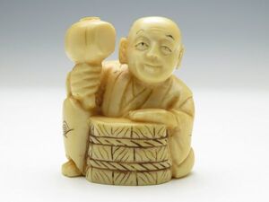 【3476】コレクション／人物　根付／検＝印籠／お締め33g（初品・買取品・堤物）