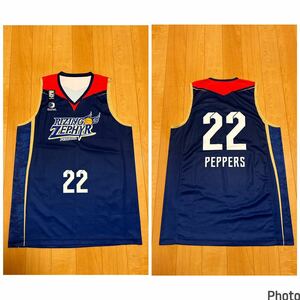 当時物.美品☆Bリーグ・ライジングゼファー福岡　メンズサイズXL #22番 PEPPERS／ジョシュ・ペッパーズ元選手　ユニフォーム BBM B.LEAGUE