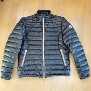 モンクレール　 MONCLER　ダウンジャケット　ダニエル　DANIEL　ブラック　　ライトダウン　サイズ４