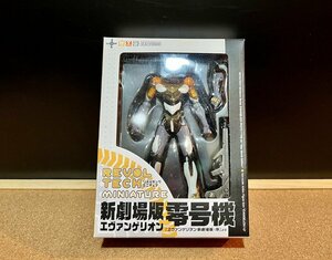 セブンイレブン限定　リボルテックミニチュア　新劇場版エヴァンゲリオン零号機クリアー　（検：ＥＶＡＮＧＥＬＩＯＮワンフェス海洋堂