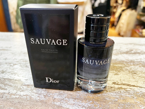 残量7割程度 Dior/ディオール SAUVAGE ソヴァージュ オードトワレ 60ml メンズ香水 フレグランス 香水 