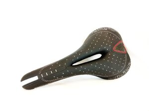 中古品 SELLE ITALIA Gel Flow セライタリア サドル ロードバイク クロスバイク ジェル サイクリング 自転車 / 名古屋発1-24△