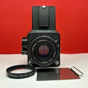 □ HASSELBLAD ★500C/M 中判フィルムカメラ ボディ ブラック Carl Zeiss Planar F2.8 80mm レンズ 動作確認済 現状品 ハッセルブラッド