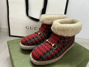 グッチGucciウールムートンブーツ　23.5cm美品　一度使用　ほぼ未使用品　レディースムートンブーツ シューズ 定価10万近く