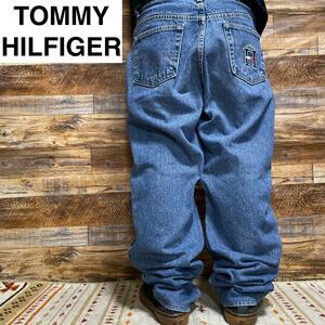 トミーヒルフィガージーンズ 古着 ブルー デニム w34 刺繍 ストリート オーバーサイズ b系 ジーパン Gパン Tommy Hilfiger