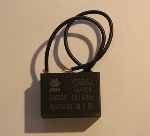 ( CBB61　５uF 250VAC 50/60Hz ) 　キャパシター　モーター始動　フィルムコンデンサーfan capacitor