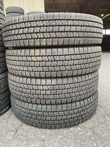 X5265 送料無料☆深溝☆TOYO TIRES DELVEX M935 700R16 LT 10PR 4本価格　2021年製