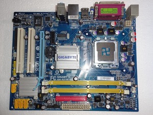 GIGABYTE LGA775用マザーボード GA-G31M-S2L (rev. 1.0) Intel G31 m-ATX 中古動作品 ②