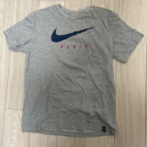 中古　ナイキ　パリサンジェルマン　Tシャツ　サイズ　M グレー　PSG PARIS パリ