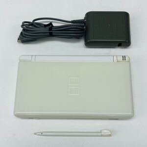 ☆送料230円・1円〜☆ Nintendo ニンテンドーDS Lite クリスタルホワイト 本体 タッチペン 充電器 セット 任天堂 DS Lite GBA 動作品 34