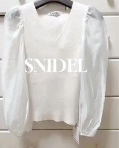 【新品未使用】SNIDEL パフスリーブニット　プルオーバー　ホワイト　F