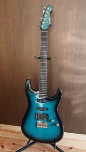 FERNANDES The Function ストラトタイプ 中古 動作確認OK SSH-40BBS？