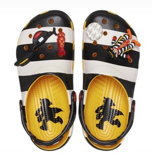 日本完売!! 限定コラボ♪MCDONALD’S X CROCS HAMBURGLAR CLASSIC CLOG　クロックス　マクドナルド　コラボサンダル　本物をお届け!!!