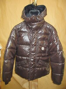 モンクレール MONCLER　ALFRED ロゴ　ワッペン　リバーシブル　フード　ダウン　ジャケット　0　国内正規品