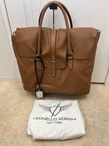 YT1202 LEONELLO BORGHI/レオネロボルギ レザーバック 革 ブラウン キーホルダー付き 使用少なめ 表面美品