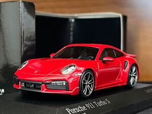 1/43 限定528 ミニチャンプス ポルシェ 911 ターボS スポーツデザイン Minichamps Porsche 911(992) Turbo S Sport Design carmine red