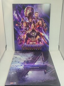 アベンジャーズ エンドゲーム 特別版 パンフレット 映画 MARVEL 限定 劇場 グッズ　Avengers ENDGAME　マーベル