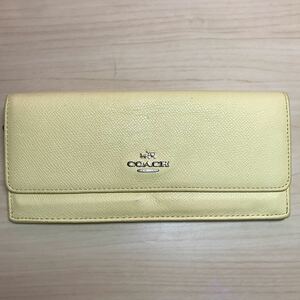 COACH 二つ折り 長財布 黄色　イエロー　レディース　ブランド　USED 中古　レザー　コーチ