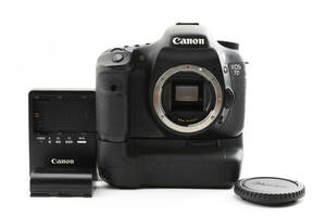 ★ほぼ新品級★キャノン CANON EOS 7D ボディ バッテリーグリップ BG－E7付き★運命★＃4117