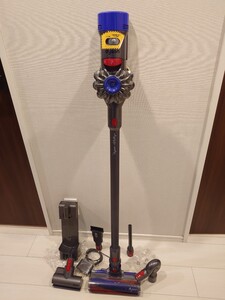 ダイソン コードレスクリーナー dyson V8 fluffy コードレス掃除機 掃除機 サイクロン　sv10