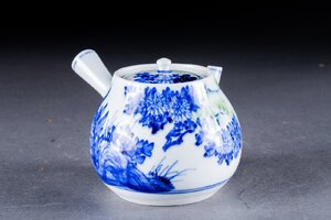 【華】某有名収集家買取品 時代物 古京焼 松鳳軒造 染付花卉紋急須 当時物 茶煎道具 古美術 骨董品A240100136-RQ-VQ