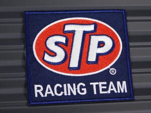 ◆送料\110◆【STP RACING TEAM】※《アイロン刺繍ワッペン・四角》　アメリカン雑貨　刺繍ワッペン　アイロンワッペン