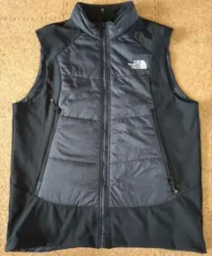 海外正規品THE NORTH FACE ベスト 黒　sizeXL