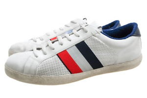 MONCLER モンクレール ローカットスニーカー 4M713 00 02S7X RYEGRASS Sneakers 牛革 カーフ サスティナブル ヴィンテージ加工