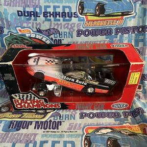 1/24 レーシングチャンピオン NHRA 1996 RACING CHAMPIONS ファニーカー ドラッグレース 当時物 ポンティアック ミニカー ホットロッド 