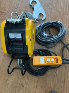 中古品 電動工具 RYOBI リョービ 60Kg小型ウインチ(揚程14m) WI-61C(15M) 吊り上げ 荷吊り 運送 運搬 ITK7LJTZPAI0