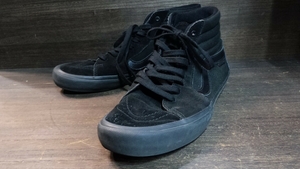 スケートパンクスタイルビッグサイズVANSブラックアウトsk8hi pro classic