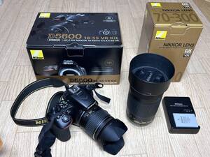 中古品 ニコン D5600 18-55㎜ VR レンズキット　70-300mm DXレンズ セット