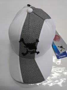 【新品タグ付】オークリー（OAKLEY) SKULL HYBRID CAP24.0　FOS901702　カラーWHITE（100)【O-TECH COLD】冷感キャップ　限定1個