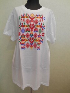ブルガリア Tシャツ 刺繍 モチーフ プリント Tシャツ (6) 090 M