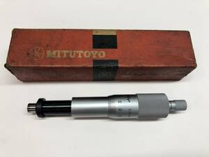 MITUTOYO ミツトヨ　マイクロメーターヘッド　MHH2-25。0～25ｍ/ｍ。　 　　 　　　（21911038）