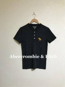 【新品】 Abercrombie & Fitch BIG ICON HENLEY NECK TEE アバクロンビー&フィッチ ビッグアイコン ヘンリーネック Tシャツ サイズXS 半袖