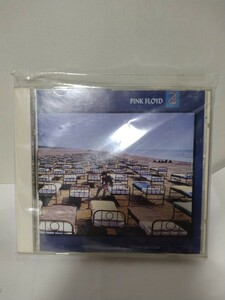 CD　ピンク・フロイド　A MOMENTARY　LAPSE　OF　REASON　　　旧盤（￥3200）　帯付き