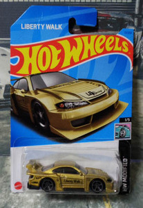 HotWheels LB SUPER SILHOUETTE NISSAN SILVIA [S15] ホットウィール LB スーパーシルエット 日産シルビア　カード傷み　///T(045)