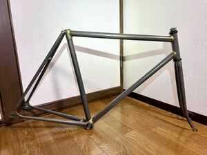 新品　Toyo frame ピスト　未塗装　固定ギア　東洋フレーム　激レア　525kuwahara ピストフレーム 競輪 700c