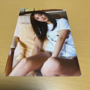 櫻坂46 田村保乃 2nd写真集【 隣の席になりたい 】( 封入特典 ）メッセージ付きポストカード 計1点【 送料無料 】