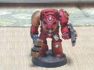 ウォーハンマー Rogue Trader Blood Angel Terminator with Thunder Hammer & Shield (A) メタルフィギュア