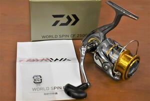 新品 17 ワールドスピンCF ダイワ(DAIWA) 【CF 2500】 スピニングリール 釣り具 フィッシング 海釣り アジ メバル サバ ブラックバス